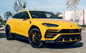 Lamborghini Urus by Impressive Wrap